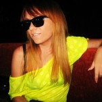Raudona***
